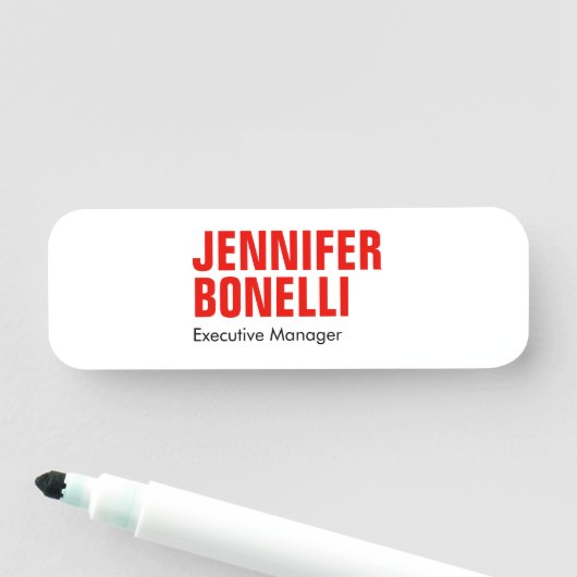 Professioneel, minimalistisch, vetgedrukt wit naamplaatje (In situ)