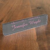 Professioneel, minimalistisch vrouwelijk, duidelij naambordje (Zijkant)