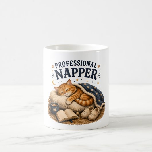 Professioneel Nappen – Knuffelig Slaapkat Ontwerp Koffiemok (Center)