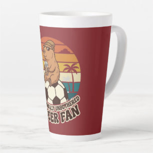 Professioneel Onaangestoorde Capybara Voetbalfan Latte Mok