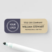 Professioneel personeel voor zakelijke logo naamplaatje (In situ)
