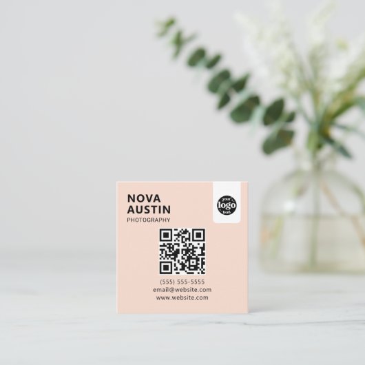 Professioneel QR-code Minimal Design met Logo Vierkante Visitekaartje (Staand voorkant)