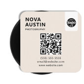 Professioneel QR-code Minimal Design met Logo Vierkante Visitekaartje