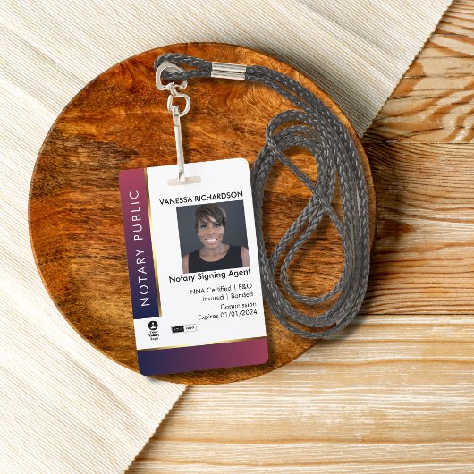 Professioneel rood en blauw voeg Logo toe Noteerba Badge