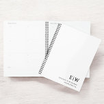 Professioneel Zakelijk Wit Monogram Initiaal Planner<br><div class="desc">Blijf georganiseerd in stijl met dit professionele monogram initiaal notitieboek. Met een strak, minimalistisch ontwerp en een gedurfd monogram op de cover is dit notitieboek ideaal voor professionals, studenten of iedereen die waarde hecht aan gepersonaliseerd briefpapier. De hoogwaardige pagina's zijn ideaal voor het noteren van notities, ideeën of takenlijsten, waardoor...</div>