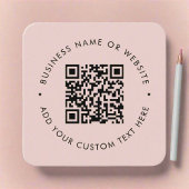 Professionele Clean Blush Pink scanbare QR-code Vierkante Visitekaartje