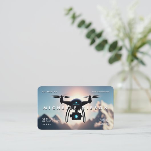 Professionele drone operator UAV Pilot Modern Visitekaartje (Staand voorkant)