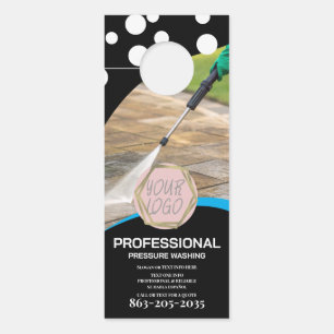Professionele drukwas minimalistisch logo deurhanger