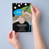 Professionele Drukwas Minimalistisch Logo Flyer (Hand)