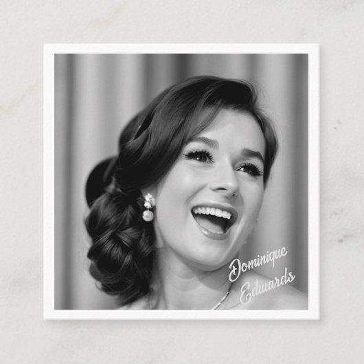 Professionele Eenvoudige Zwart Wit Foto Sociale Me Vierkante Visitekaartje (Voorkant)