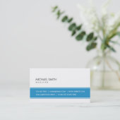 Professionele elegant eenvoudig blauw en wit visitekaartje (Staand voorkant)