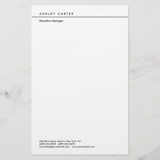 Professionele elegante witte vlakke minimalistisch briefpapier (Voorkant)