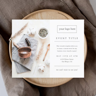 Professionele foto met minimalistische bedrijfsgeb flyer