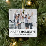 Professionele kerstcadeaus voor klanten keramisch ornament<br><div class="desc">Show uw waardering dit vakantieseizoen met de professionele aangepaste kerstcadeaus voor klanten Keramisch Ornament. Perfect voor relatiegeschenken, dit ornament biedt een verfijnde en stijlvolle touch aan de vakantiegebaren van uw bedrijf. Het zwart-witontwerp biedt een elegante, minimalistische esthetiek die aansluit bij elke huisstijl, waardoor het een smaakvolle aanvulling is op het...</div>