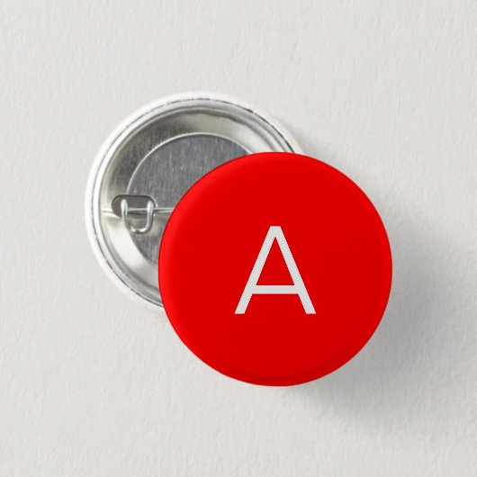 Professionele letter van het rode monogram initiaa ronde button 3,2 cm (Voorkant /achterkant)