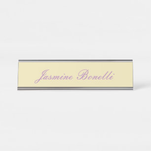 Professionele moderne minimalistische pastel beige bureau naambordje