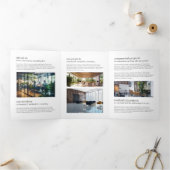 Professionele Monogram Witte Brochure Drieluik Kaart (Binnen)