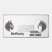 Professionele Paardentrainer Zwart Wit Schets Mare Bureaumat (Keyboard & Muis)