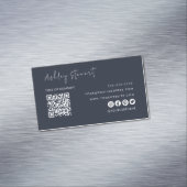 Professionele Qr-code Modern Minimalist Navy Blue Magnetisch Visitekaartje (Voorbeeld)