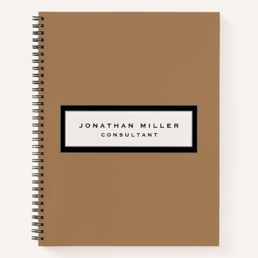 Professionele tan en zwarte omlijnde naam en titel notitieboek (Voorkant)