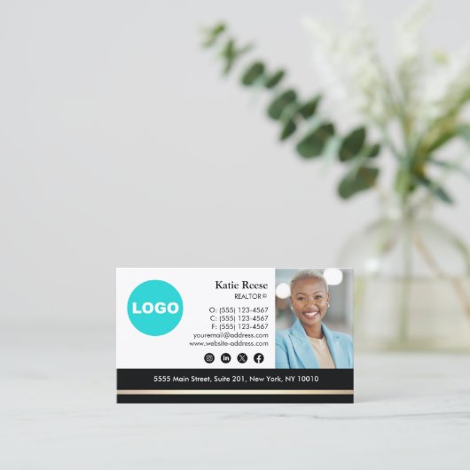 Professionele werknemer Foto Gold Black Real Estat Visitekaartje (Staand voorkant)