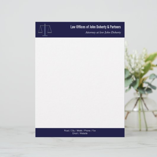 Professionele WETSBUREAUS Briefhoofd Sjabloon (Staand voorkant)