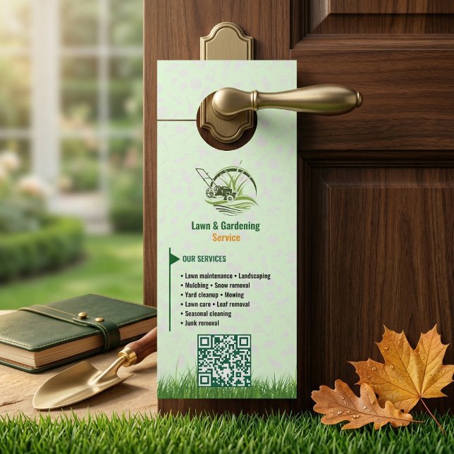 Professionele Witte en Groene Verzorging van het G Deurhanger (Professional White and Green Lawn Care Door Hanger)