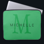 Professionele Zee Groene Monogram Jouw naam Laptop Sleeve<br><div class="desc">Een aantrekkelijk,  opvallend maar toch uiterst eenvoudig ontwerp. Ik weet zeker dat dit precies is wat je zoekt.</div>