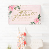 Proficiat aan het Afstuderen Pink Floral Afstudeer Spandoek (Insitu)