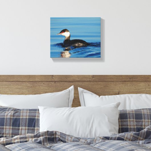 Profiel van een Gehoornde Grebe Canvas Afdruk (Insitu (Slaapkamer))