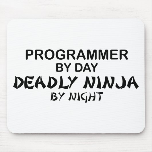 Programmer Deadly Ninja bij nacht Muismat (Voorkant)