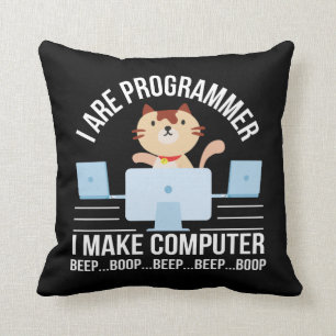 Programmeringskat laat computer piepen kussen