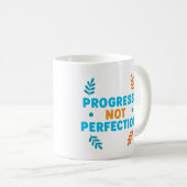Progress, Not Perfection – Motivational Mug Koffiemok (Voorkant rechts)