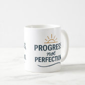 Progress, not perfection - Tea Mug Koffiemok (Voorkant rechts)