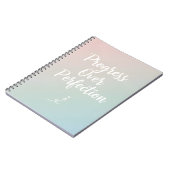 Progress Over Perfection – Minimal Motivational Qu Notitieboek (Linkerzijde)