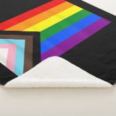 Progress Pride Flag LGBT-T-Shirt Sherpa Deken (3/4)