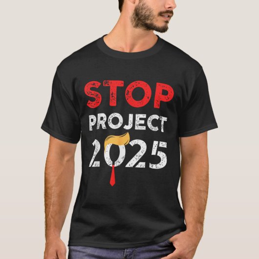 Project 2025 Trump's Project Anti Trump Funny Gift T-shirt (Voorkant)