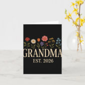 Promoted To Grandma 2026 Pregnancy Flower New Gran Kaart (Gele Bloem)