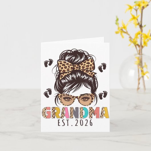 Promoted To Grandma Est 2026 New Grandmom To Be Me Kaart (Gele Bloem)