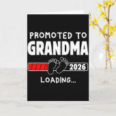 Promoted To Grandma Est 2026 Soon To Be New Grandm Kaart (Gele Bloem)