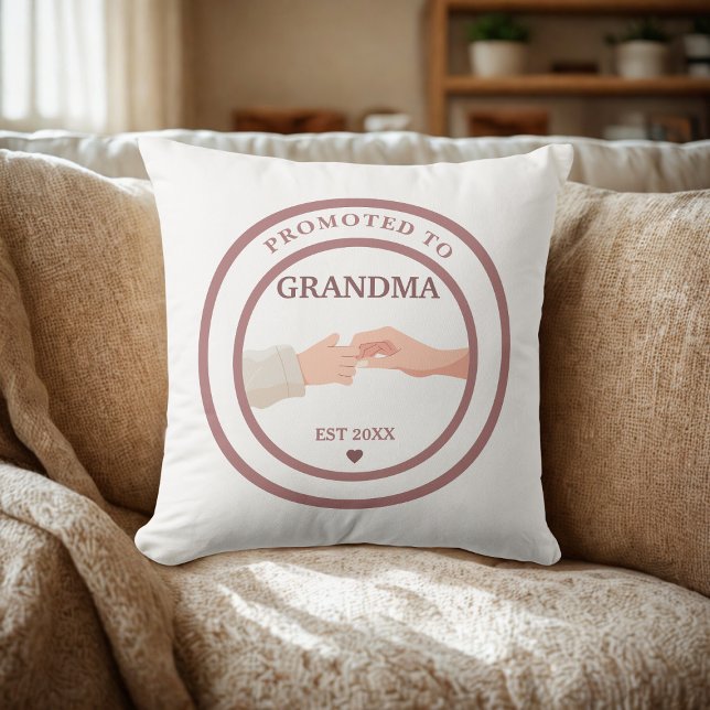 Promoted to Grandma Est. 20XX Throw Pillow Kussen (Creator heeft geüpload)