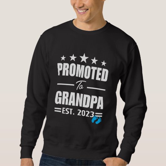 Promoted To Grandpa 2023 Great Grandpa 2023 It's A Trui (Voorkant)