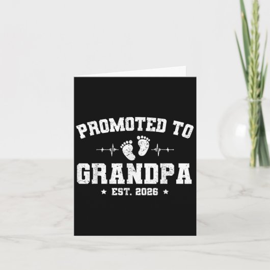 Promoted to Grandpa Est 2026 Zwangerschapsaankondi Kaart (Voorkant)