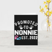 Promoted To Nonnie Est 2022 Funny New Nonnie Kaart (Gele Bloem)
