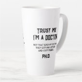 Promotie Grappige Spreuk Geen Echte Dokter Latte Mok (Rechterhoek)