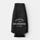 Promotie naar Oma Est. 2026 II Flesjeskoeler (Voorkant)