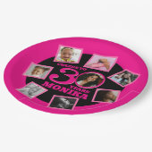 Proost 30e verjaardag 8 foto naam roze zwart papieren bordje (Gekanteld)