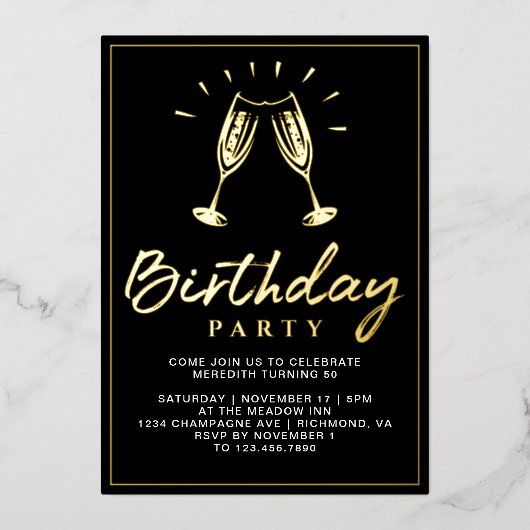 Proost Champagne Fun Glam Zwart en Goud Verjaardag Folie Uitnodiging (Voorkant)