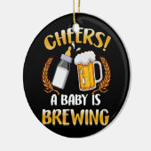 Proost Een Baby brouwt een Drink bierfeest Keramisch Ornament (Links)