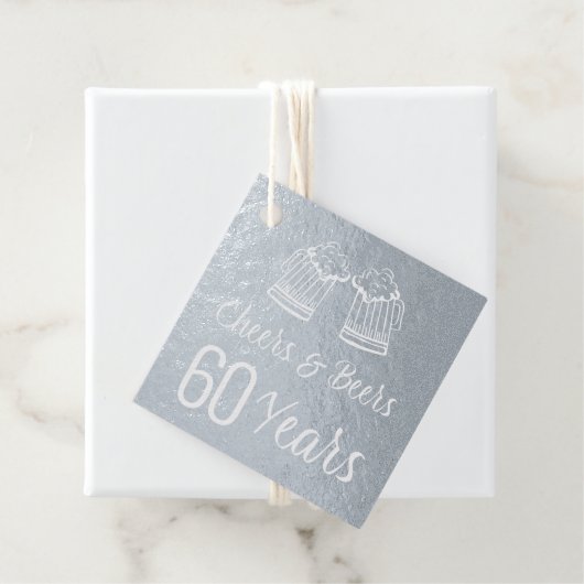 Proost en mannen tot 60 jaar bedankjes labels (Met doos)